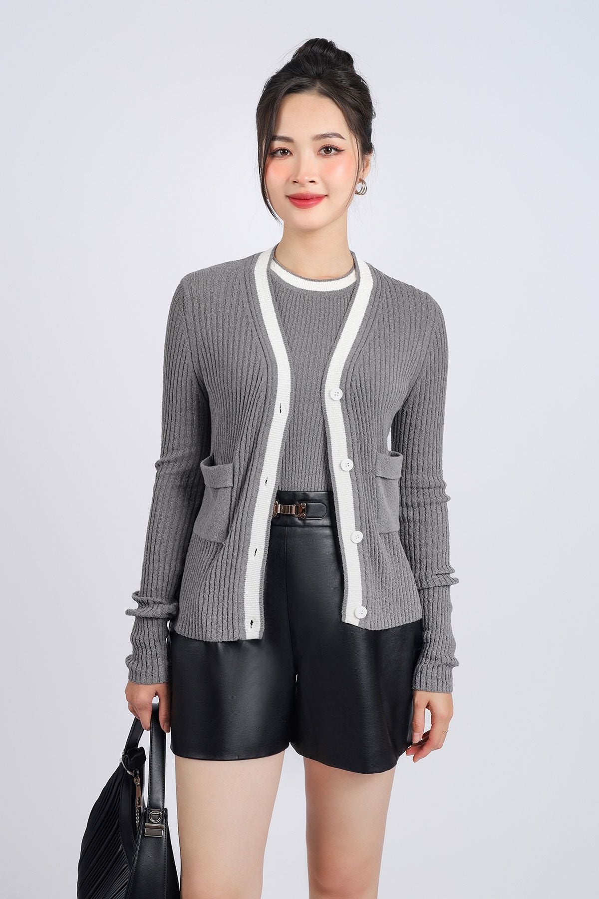 BKL415 - Áo khoác len thời trang cao cấp dáng ôm cài khuy thân trước - PANTIO