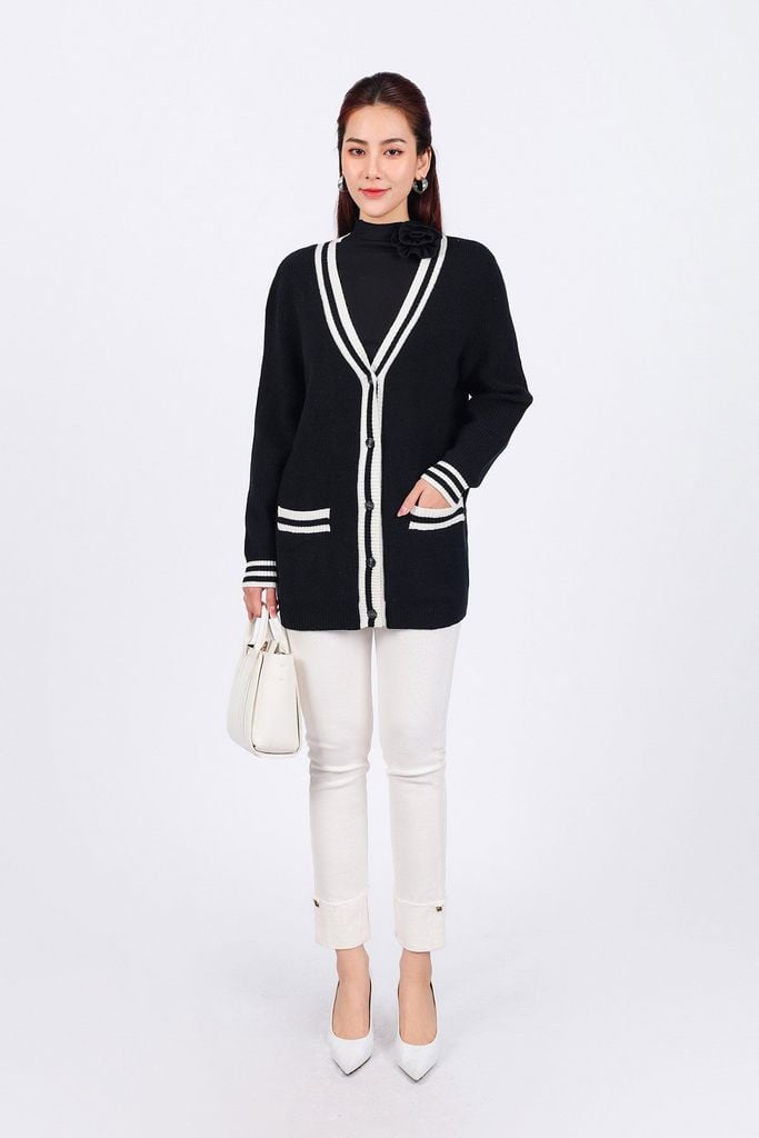 BKL469 - Áo khoác len cardigan cao cấp dáng suông cổ V sâu có túi hoạ tiết viền kẻ thời trang - PANTIO