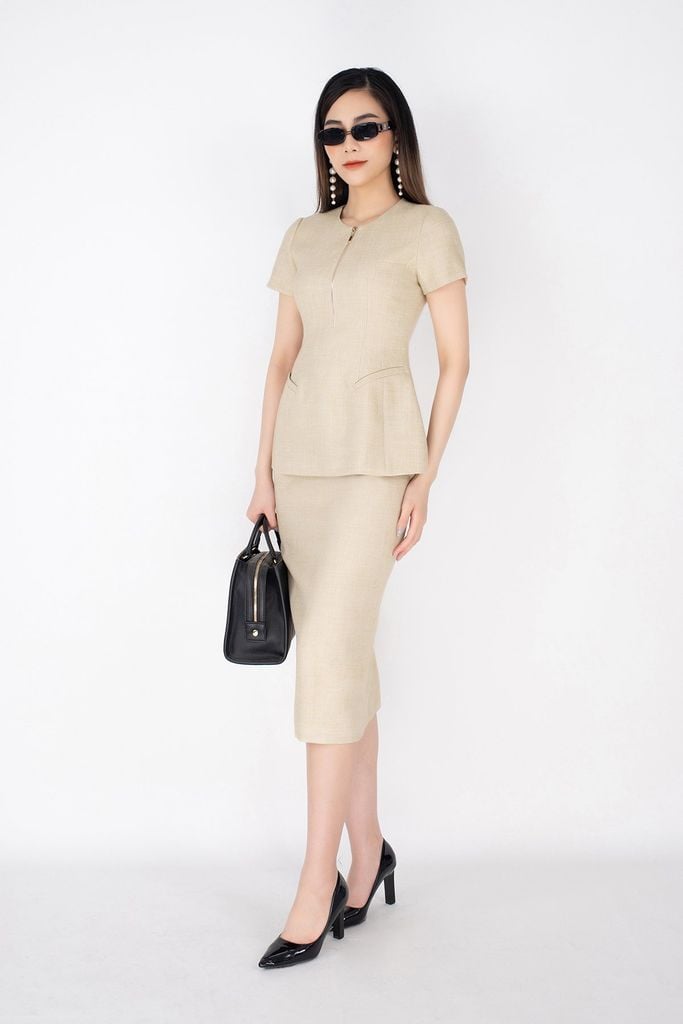 BKM12586 - Áo công sở vải thô dáng peplum khóa trang trí - PANTIO