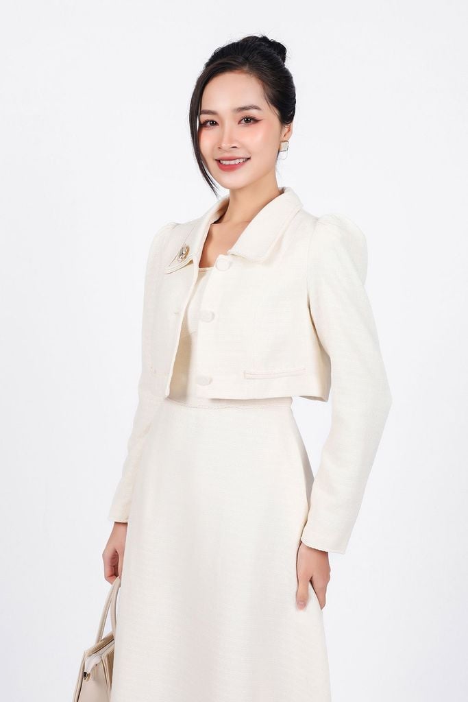 BDC73223 - Đầm công sở vải dạ dáng suông cổ vuông sát nách khóa thân sau - PANTIO