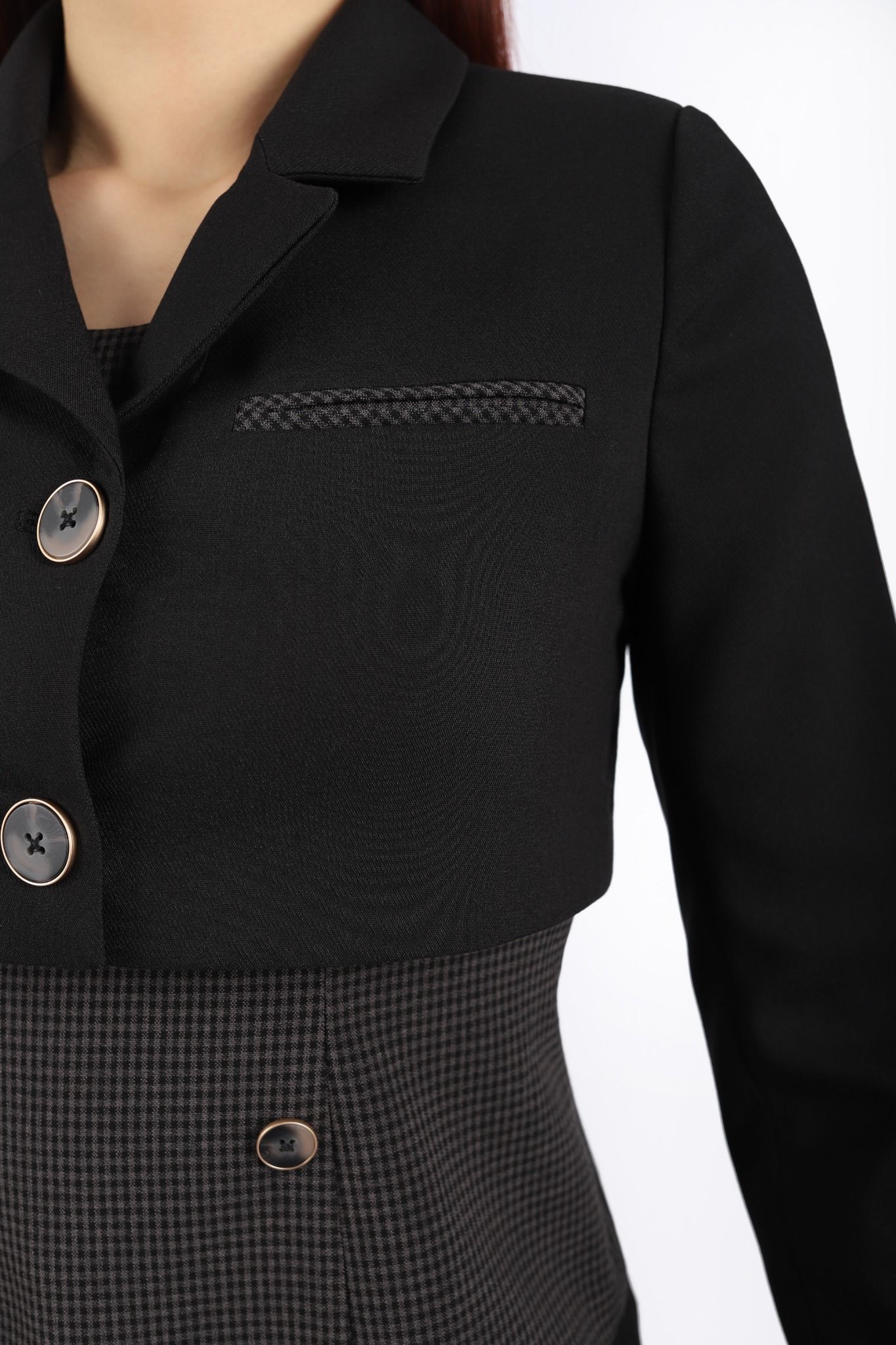 BKM92933 - Áo vest công sở vải thô dáng croptop có lót vải lụa gió thân phối vải kẻ tạo kiểu - PANTIO