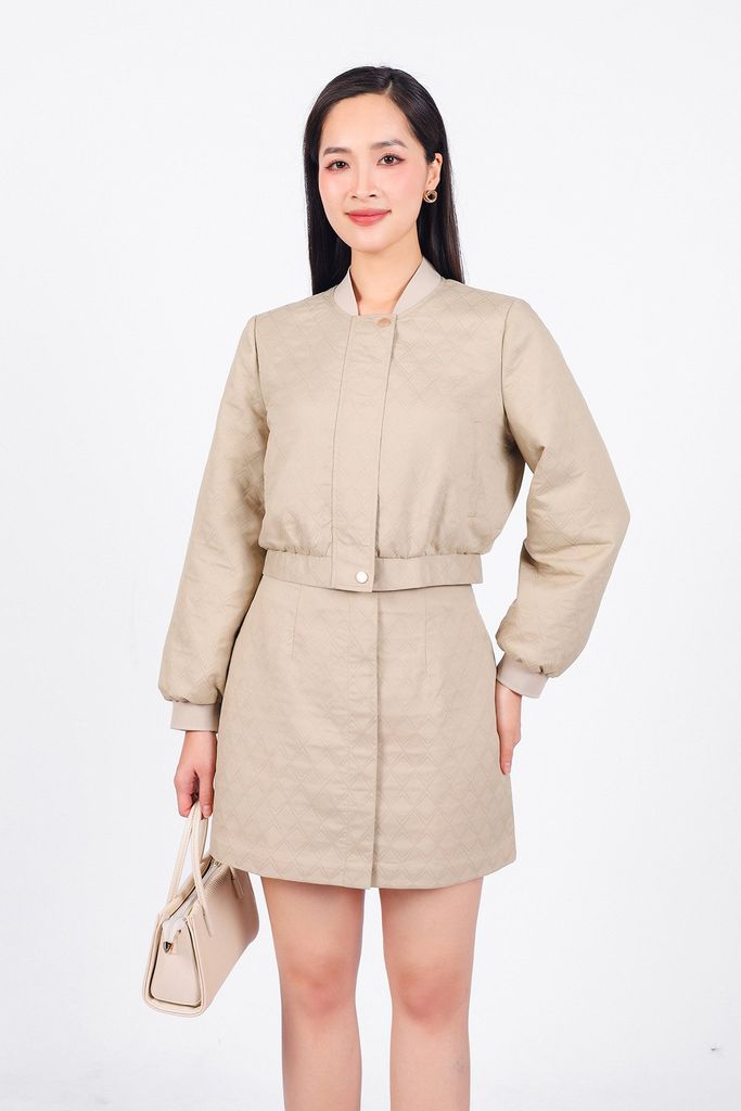 BKM93213 - Áo khoác kiểu công sở vải gió trần bông bo gấu tay chun cài khuy thân trước - PANTIO