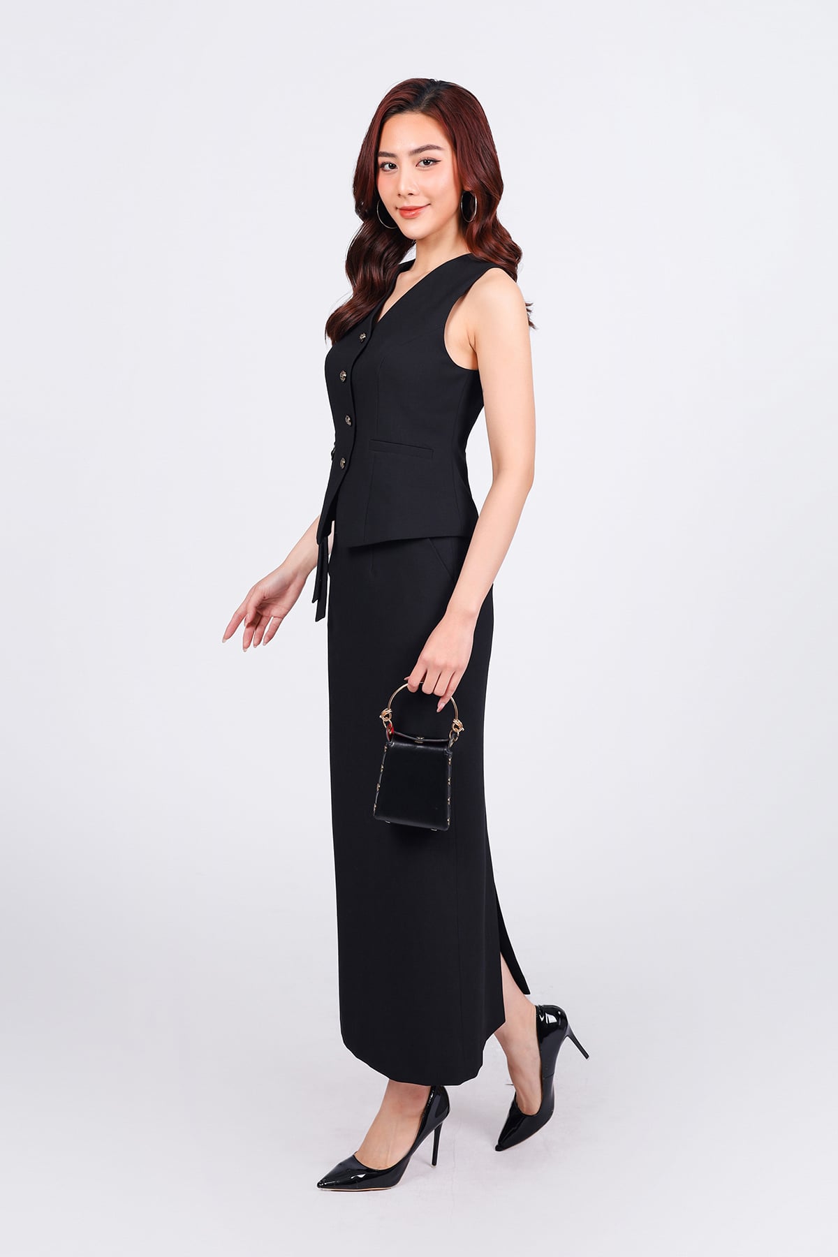 BKM93269 - Áo gile kiểu công sở vải tuytsi dáng ôm cổ xẻ V đính nắp túi ốp phối dây vạt tạo kiểu cài khuy thân trước - PANTIO