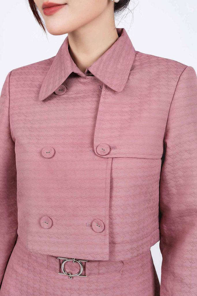 BKM93366 - Áo khoác kiểu công sở vải gió dáng lửng cổ đức thân áo phối khuy bọc tạo kiểu - PANTIO