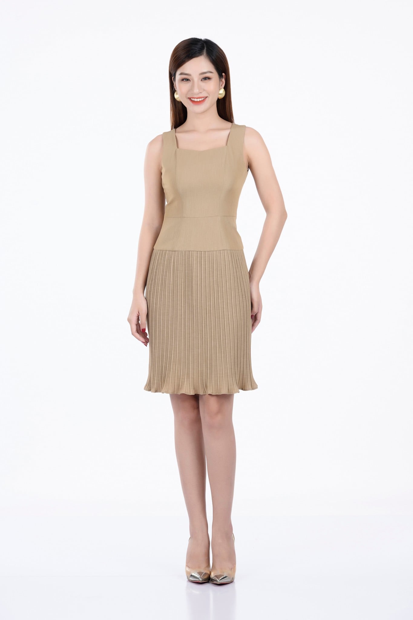 BDP95040 - ĐẦM DẠO PHỐ