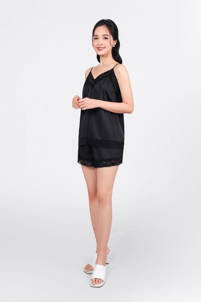 BMN3072 - Bộ mặc nhà vải lụa satin cao cấp dáng suông phối viền ren tạo kiểu - PANTIO