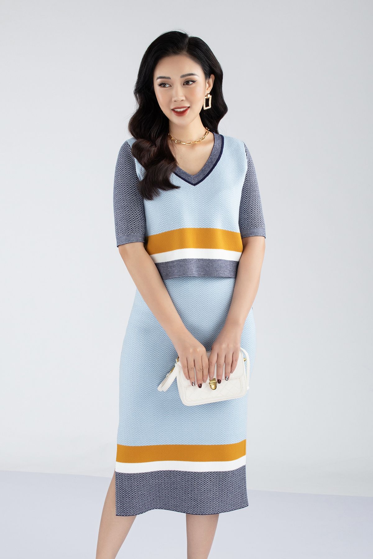 BJO210 - Chân váy len dáng ôm xẻ tà - PANTIO