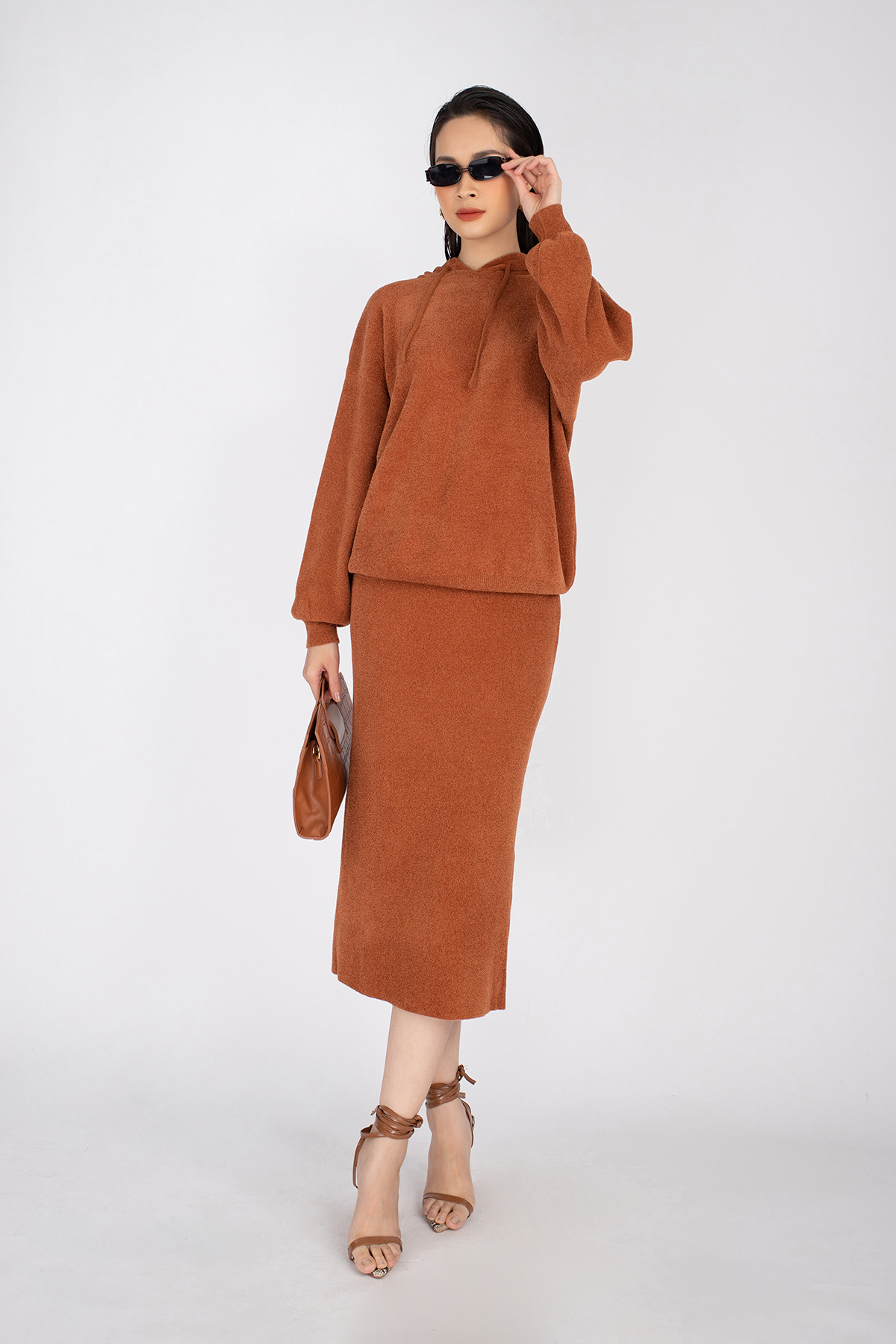 BJO230 - Chân váy dài chất liệu len dáng bút chì xẻ tà - PANTIO