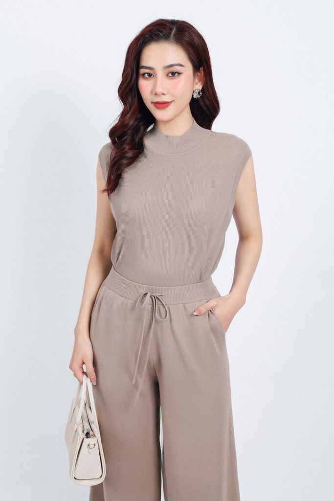 BOL425 - Áo len thời trang cao cấp dáng suông cổ cao vai chờm - PANTIO