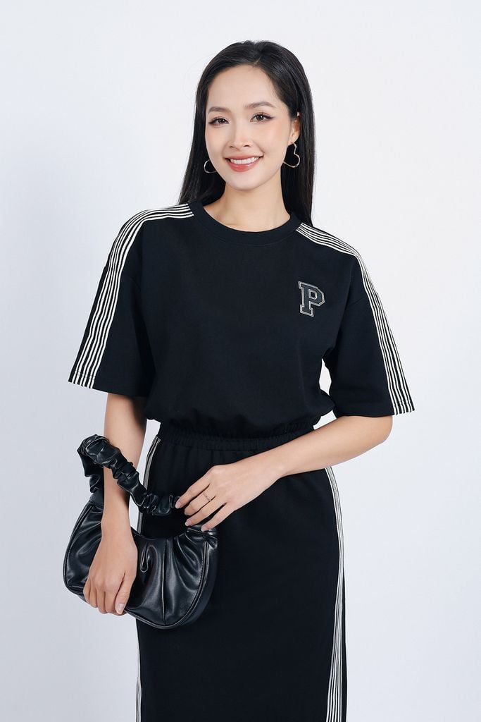 BTT1010 - Bộ thể thao vải Cotton áo tay lửng dáng suông + chân váy cạp chun dáng suông hoạ tiết kẻ sọc - PANTIO