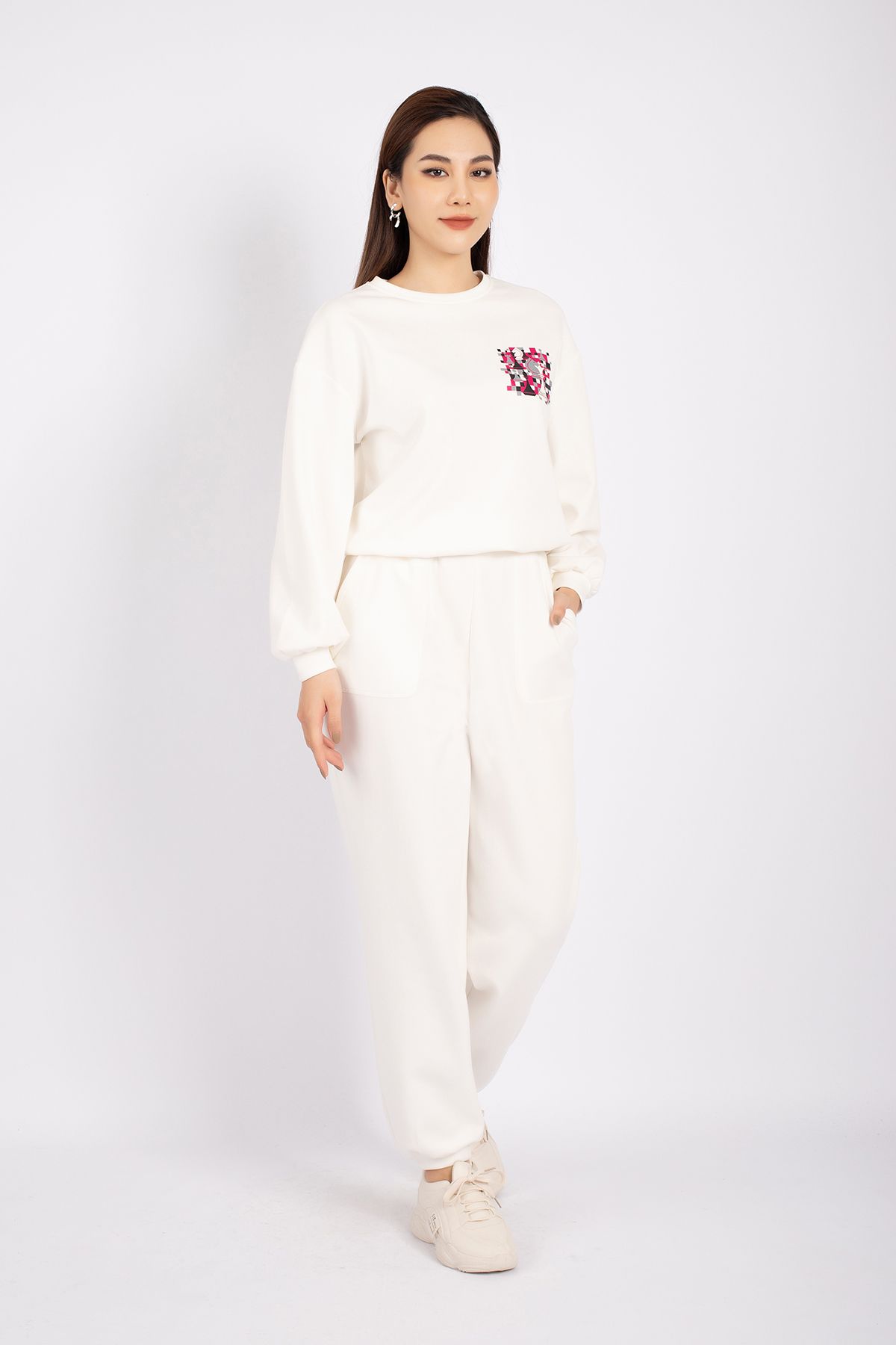 BTT9002 - Bộ thể thao vải cotton áo dáng suông bo cạp phối họa tiết in quần bom bo gấu cạp chun - PANTIO