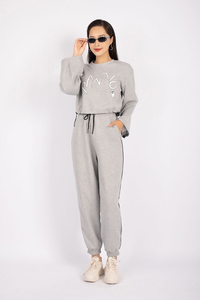BTT9003 - Bộ thể thao vải cotton áo dáng croptop phối hình in trang trí quần bo gấp cạp chun - PANTIO