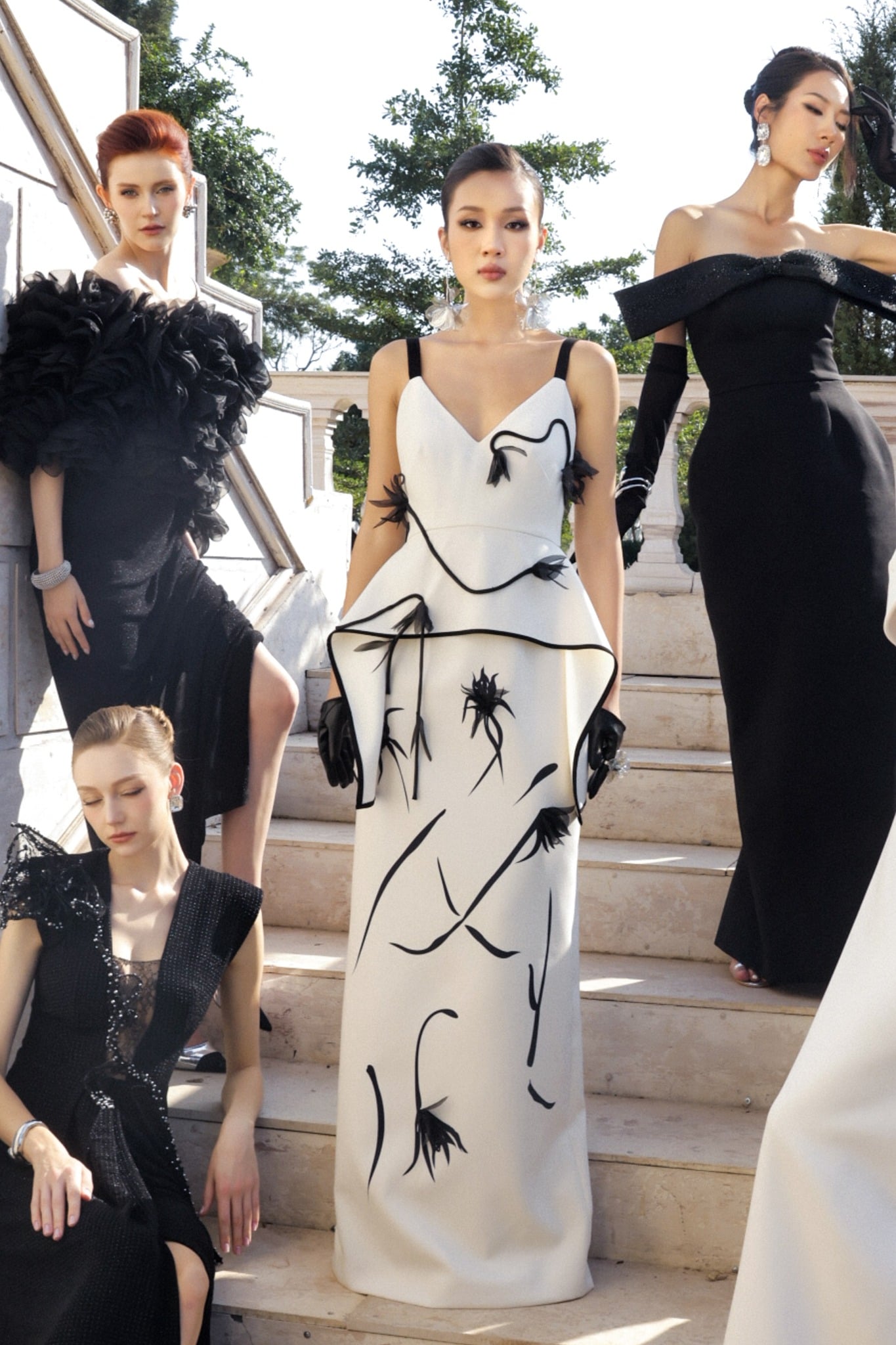 FDP13474 - Đầm dạo phố dáng suông hai dây cổ xẻ V eo váy phối vạt tạo kiểu - PANTIO