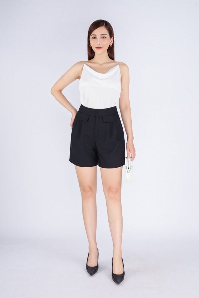 BQN33083 - Quần short công sở vải tuytsi dáng suông ống rộng phối nắp túi trang trí - PANTIO
