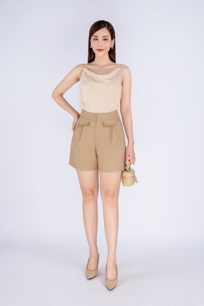 BQN33083 - Quần short công sở vải tuytsi dáng suông ống rộng phối nắp túi trang trí - PANTIO