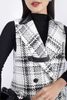 FAD9503 - Áo khoác vải dạ dáng suông cổ hai ve phối da cài khuy thân phối túi tạo kiểu - PANTIO