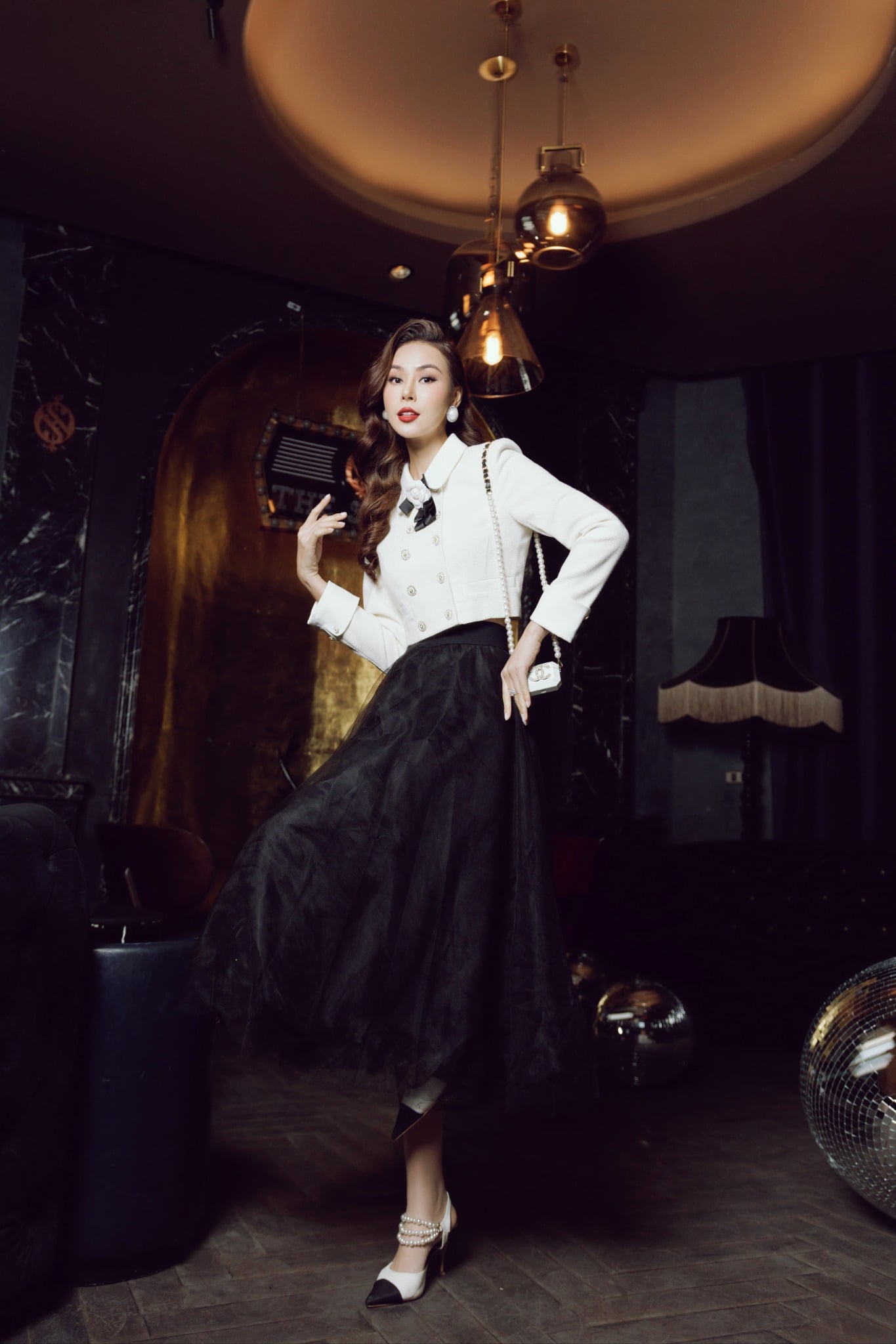 BJD32859 - Chân váy công sở vải ren dáng Xoè có lót habutai cạp rời khóa thân sau dài qua gối - PANTIO