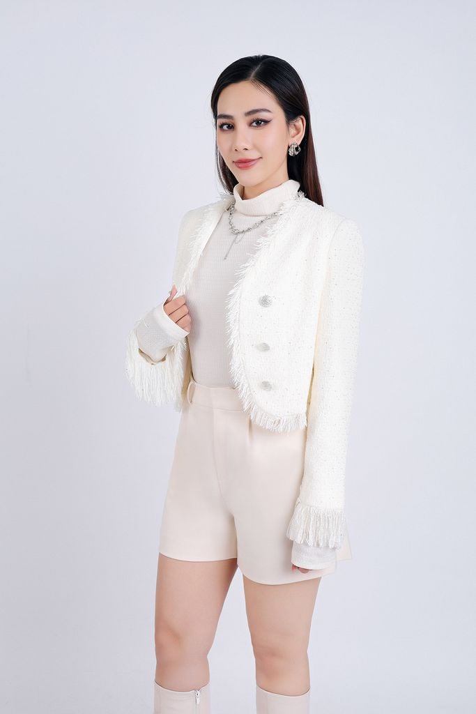FAD9518 - tylekeo8888 vải dạ Tweed dáng lửng gấu áo phối tua rua tạo kiểu thân áo đính khuy trang trí - tỷ lệ kèo 8899