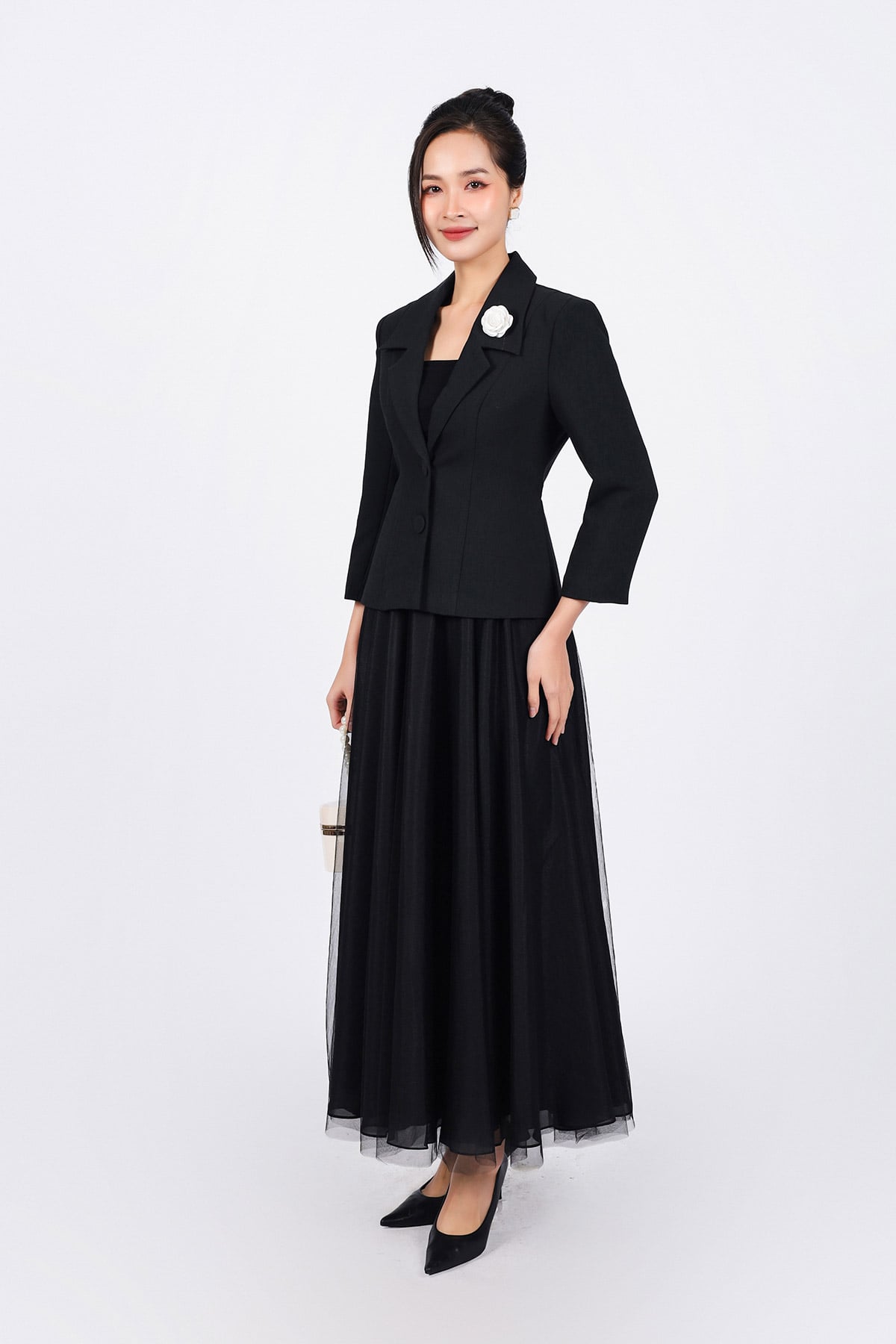 FAD9519 - Áo vest công sở vải thô dày dáng ôm cổ hai ve kèm hoa cài trang trí - PANTIO