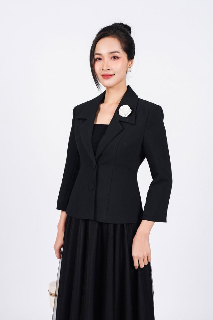 FAD9519 - Áo vest công sở vải thô dày dáng ôm cổ hai ve kèm hoa cài trang trí - PANTIO