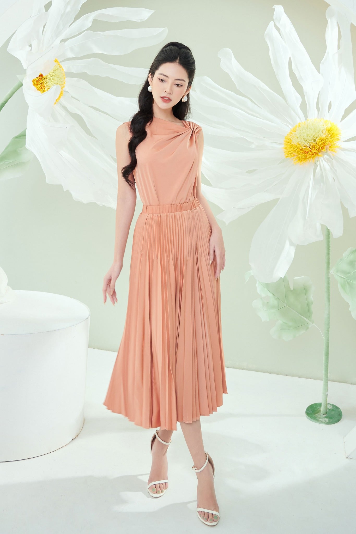 FAI1946 - tylekeo8888 vải lụa dáng suông cài lệch vai trang trí - tỷ lệ kèo 8899