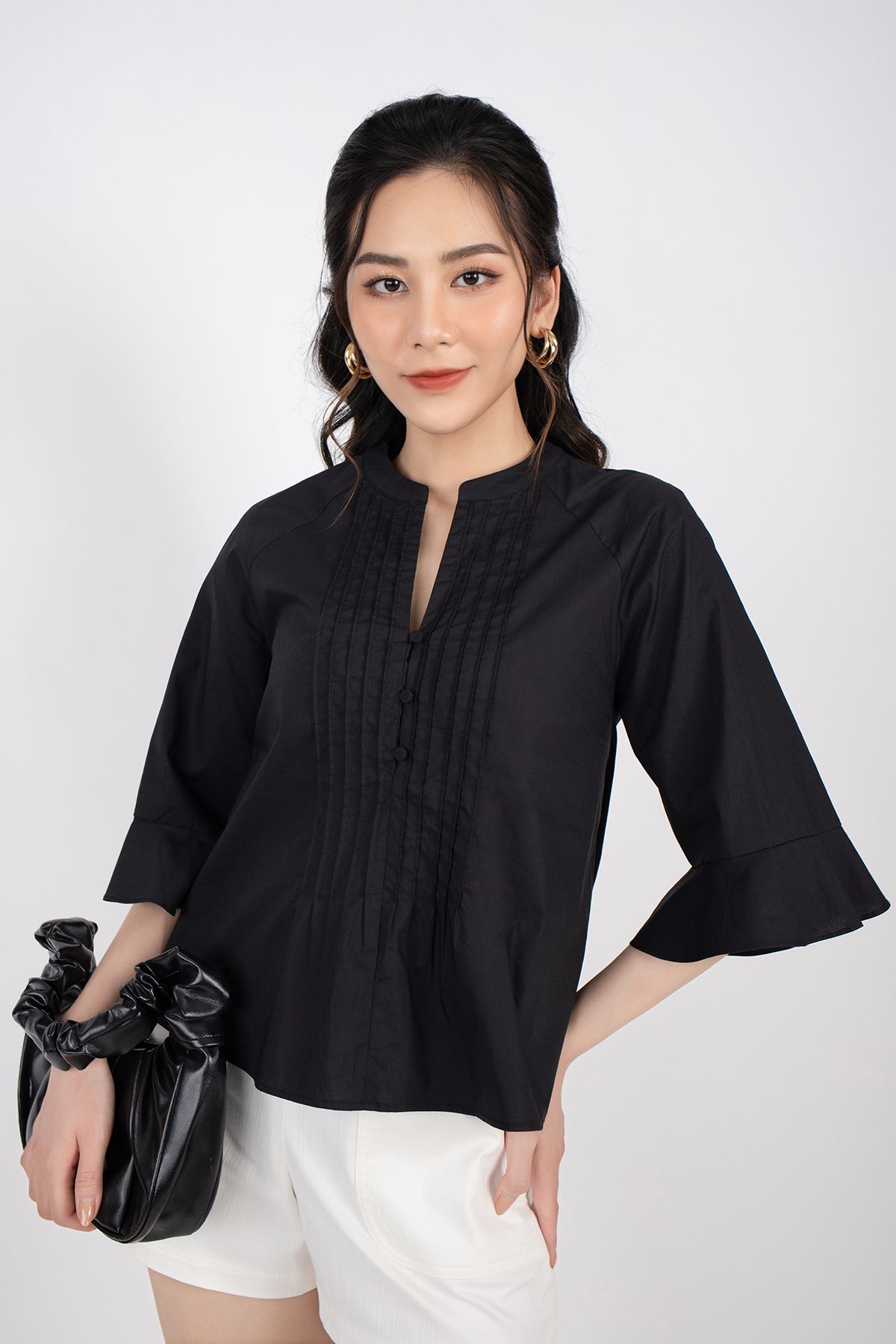 FAK11176 - Áo sơ mi công sở vải thô dáng Xoè thân ngực xếp mí cửa tay loe khuy bọc vải - PANTIO