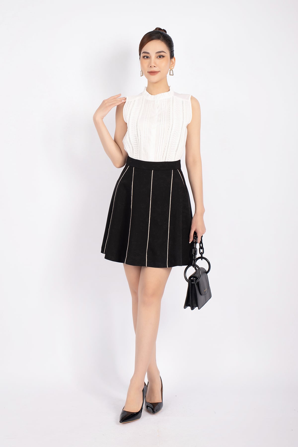 FJN9650 - Chân váy công sở vải thô dáng Xoè thân phối dây ren tạo kiểu khóa thân sau - PANTIO