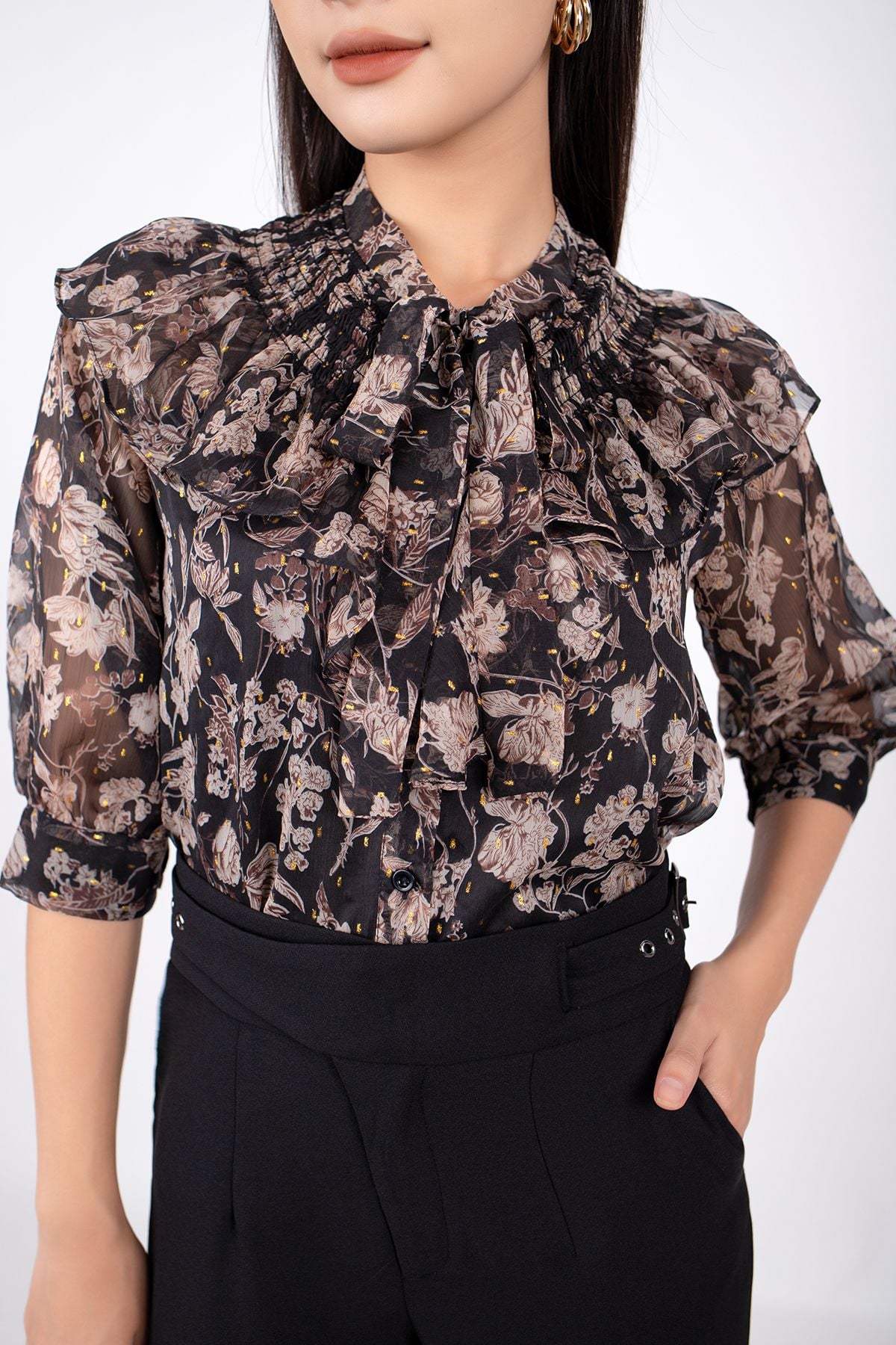 FAK31227 - Áo kiểu công sở vải voan dáng suông cổ bèo buộc nơ tay giác lăng - PANTIO