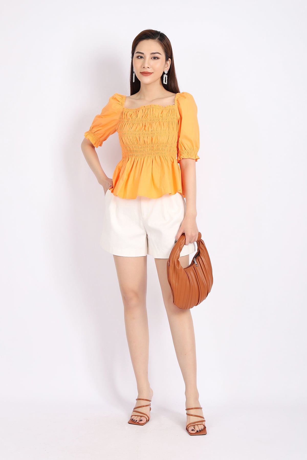 FAK31298 - Áo kiểu dạo phố vải thô dáng ôm cổ vuông thân chạy smocking tạo kiểu - PANTIO