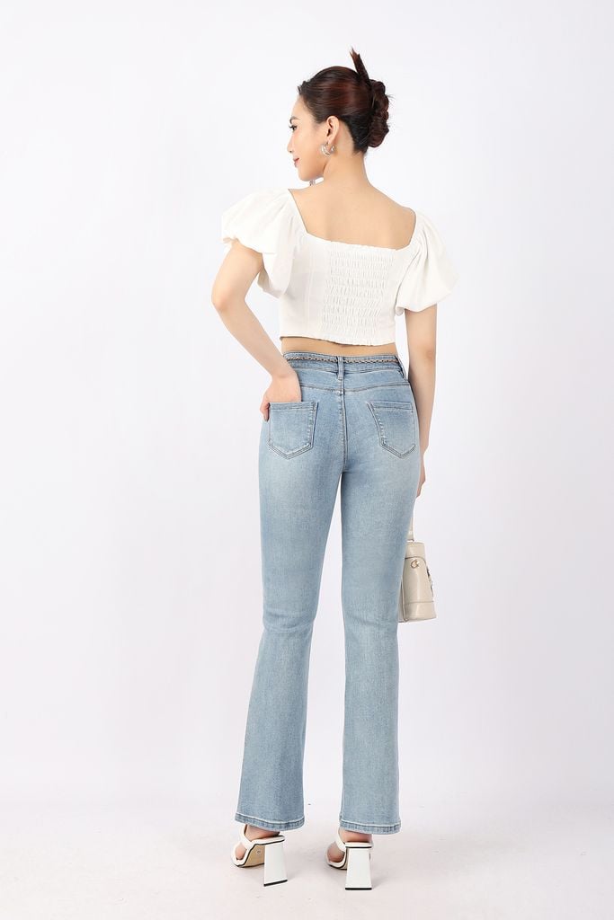 FAK31302 - Áo kiểu dạo phố vải tuytsi dáng croptop cổ vuông vai chun tay bồng thân sau bo chun - PANTIO