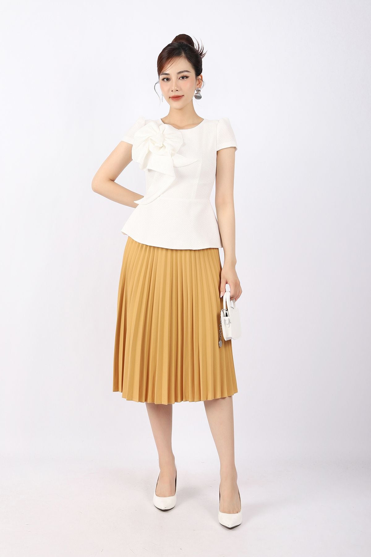 FJD91039 - Chân váy công sở vải thô dáng Xoè rập ly phối đai trang trí khóa thân sau - PANTIO