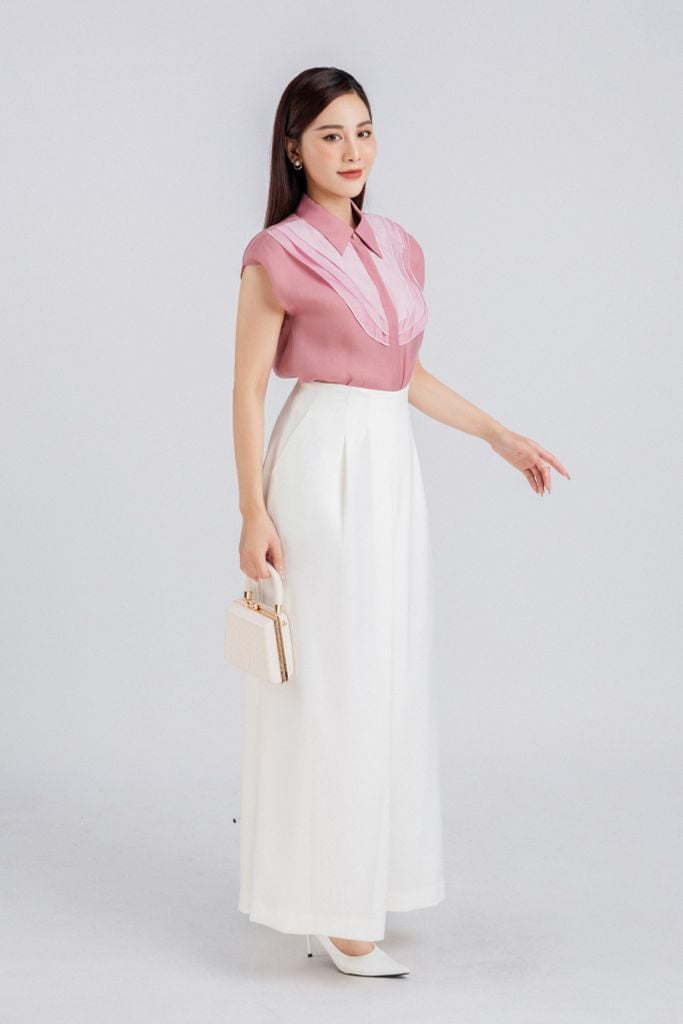 FAK31333 - Áo sơ mi kiểu công sở dáng suông vải tơ cổ đức phối bèo tạo kiểu vai chờm - PANTIO