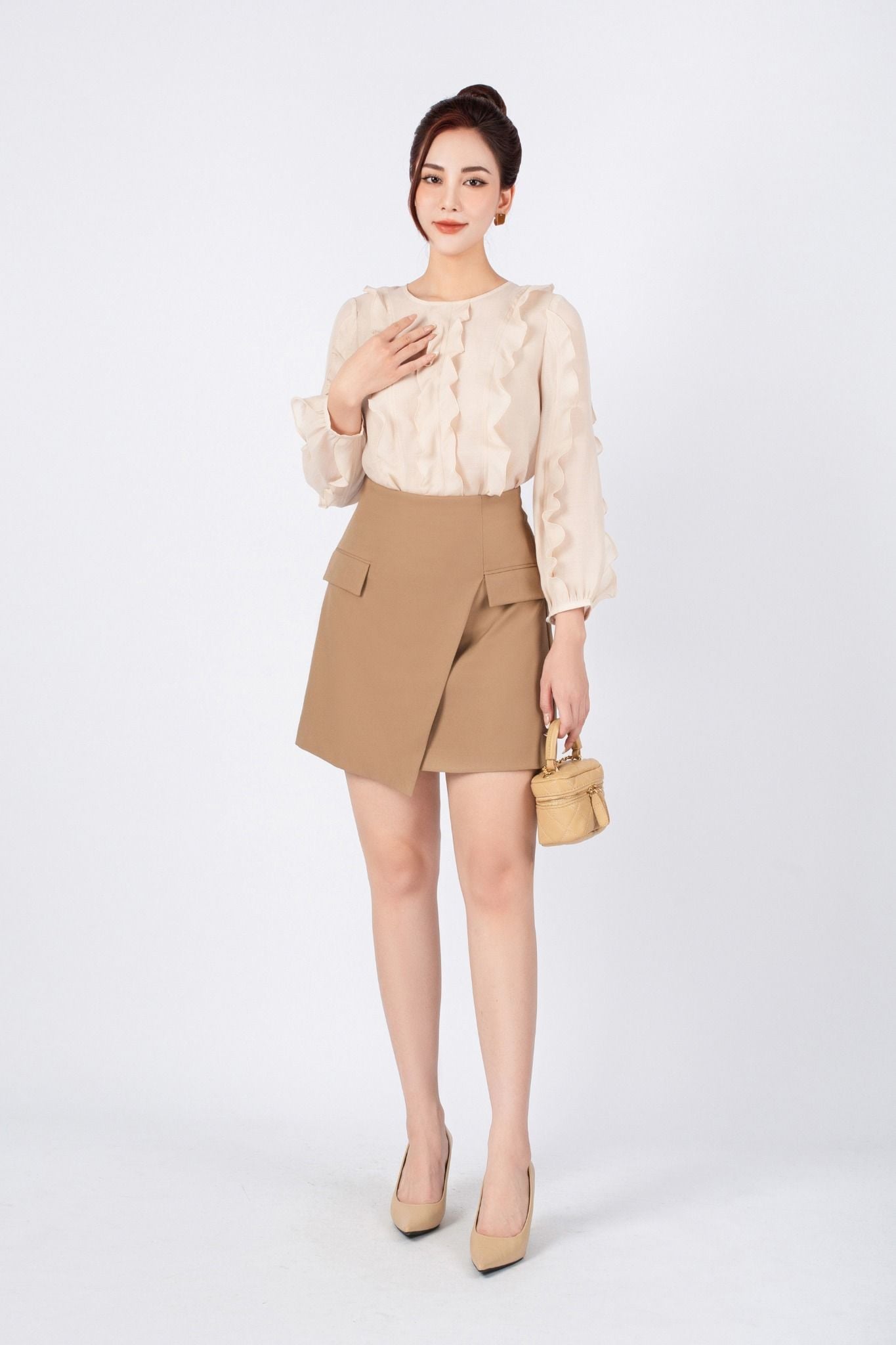 FAK31339 - Áo kiểu công sở vải tơ dáng suông có lót habutai cổ tròn thân phối bèo tạo kiểu - PANTIO