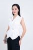 FAK31358 - Áo kiểu công sở vải thô dáng ôm cổ hai ve vai chờm eo phối khuy kim loại gấu áo nhún ly tạo kiểu - PANTIO