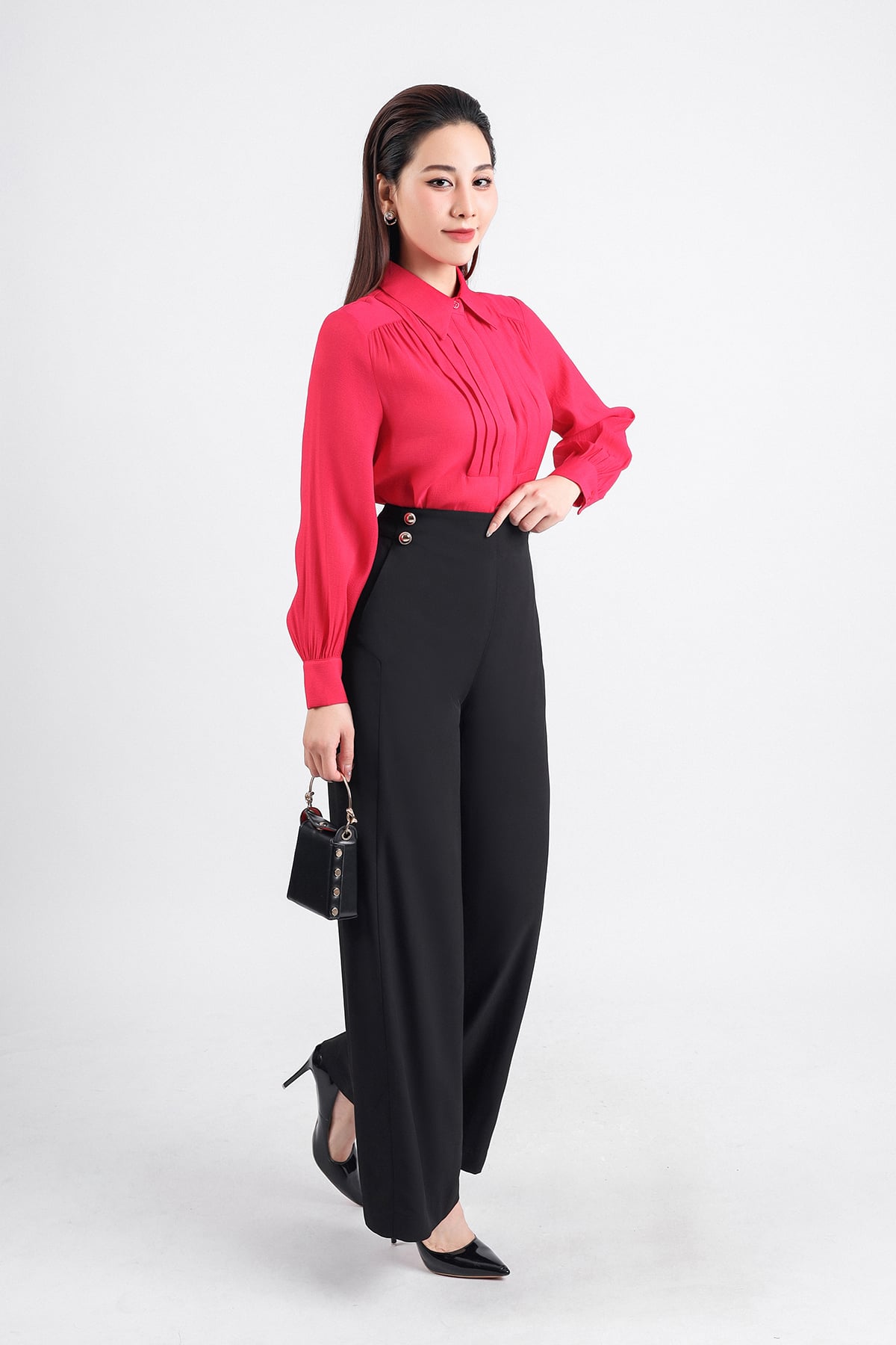 FAK31359 - Áo sơ mi kiểu công sở vải tơ dáng suông dài tay cổ đức thân áo xếp ly tạo kiểu cài khuy thân trước - PANTIO