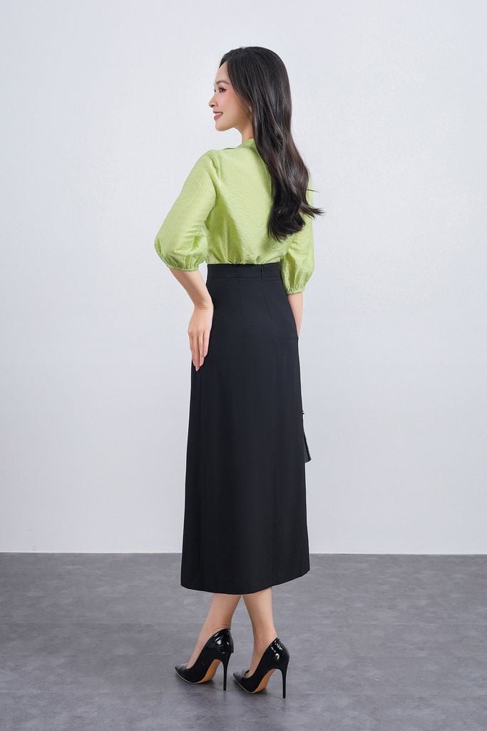 FAK31361 - Áo sơ mi kiểu công sở vải tơ dáng suông cổ tròn phối dây nơ tay lửng thân áo phối viền bèo tạo kiểu - PANTIO