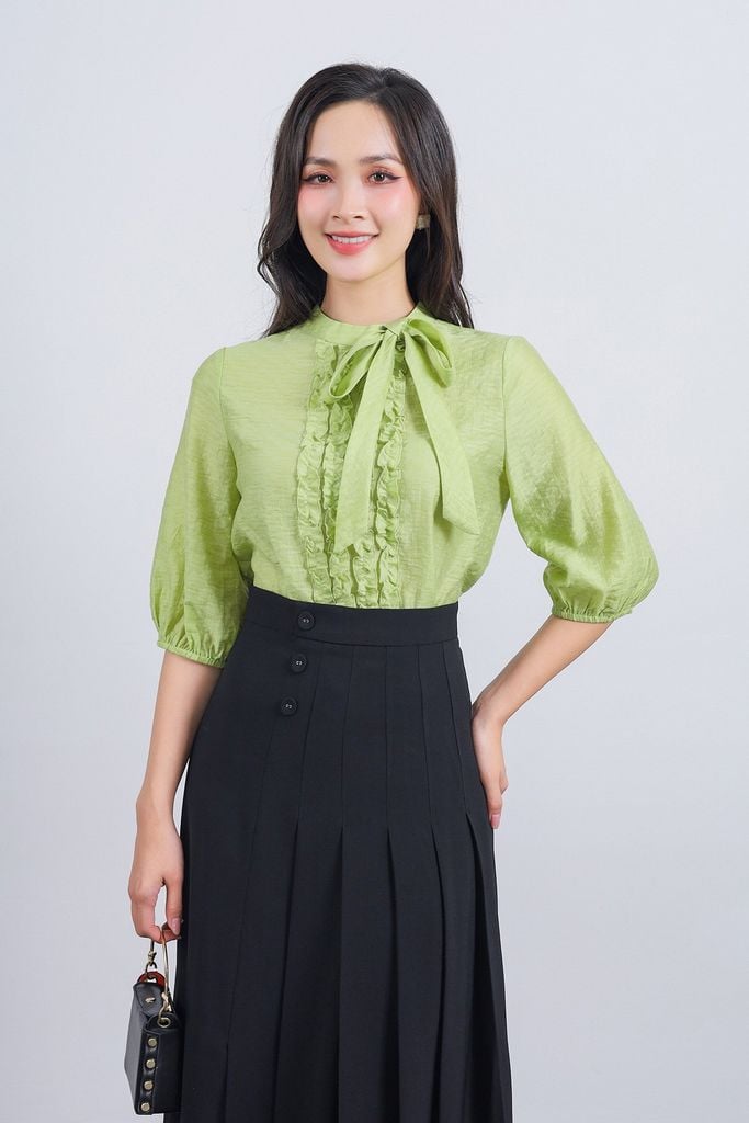 FAK31361 - Áo sơ mi kiểu công sở vải tơ dáng suông cổ tròn phối dây nơ tay lửng thân áo phối viền bèo tạo kiểu - PANTIO