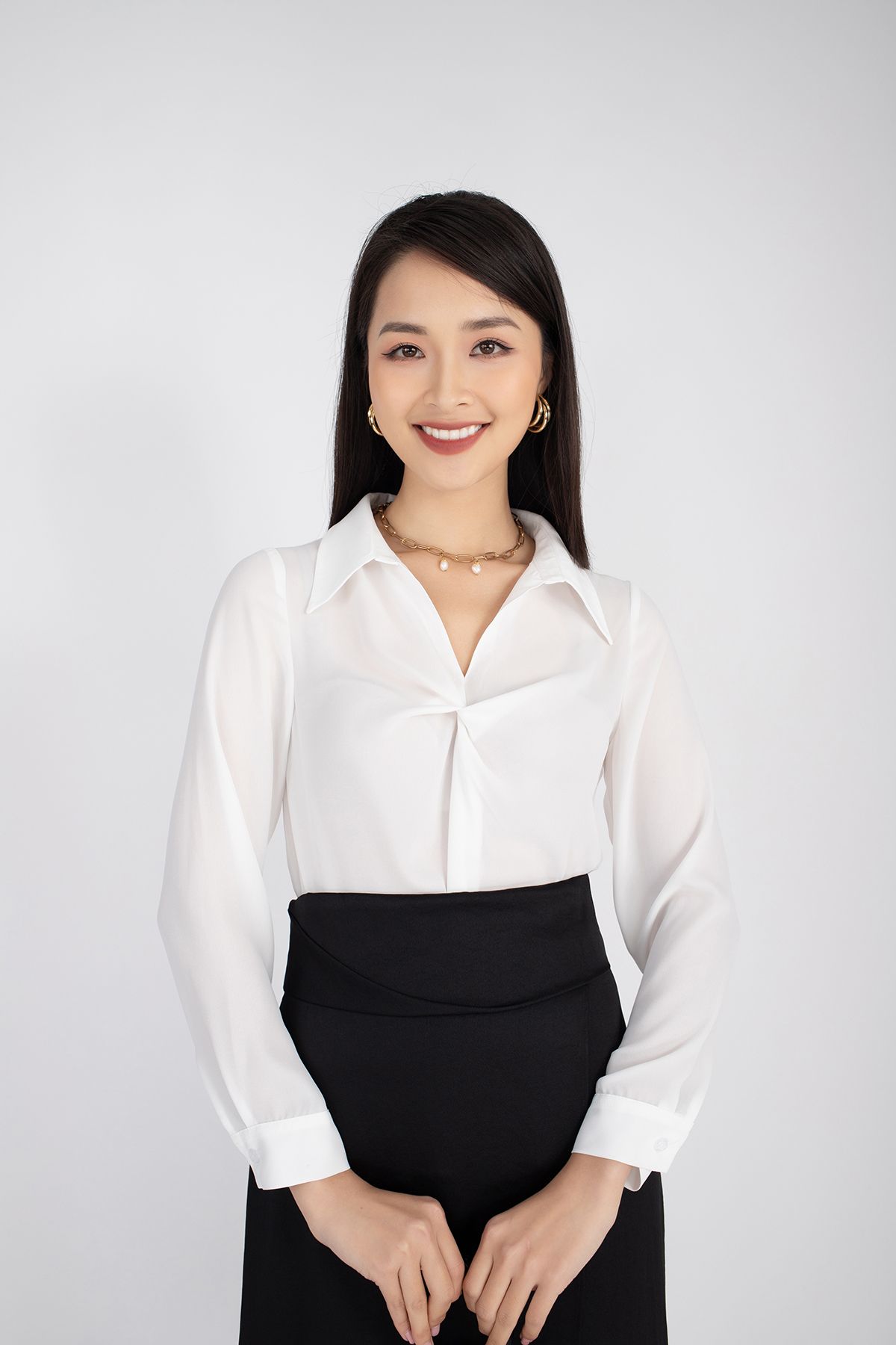 Áo sơ mi kiểu chất liệu phi cát dày cổ đức, vặn xoắn trước ngực FAK51172 - PANTIO