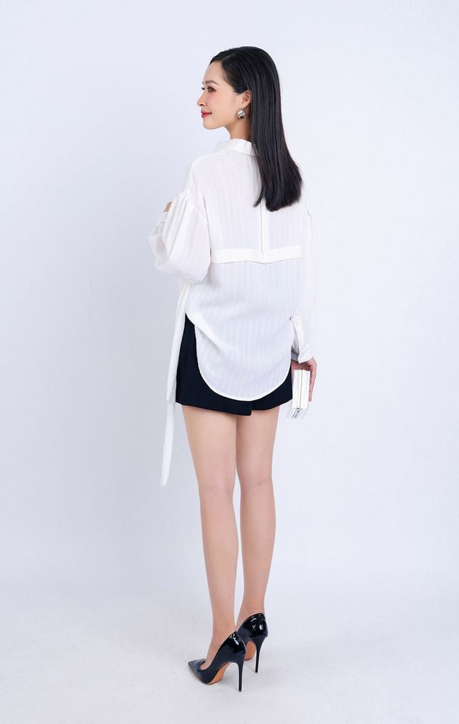 FAK51375 - Áo kiểu công sở vải thô đũi dáng suông cổ đức vạt đuôi tôm hông phối dây vải trang trí - PANTIO