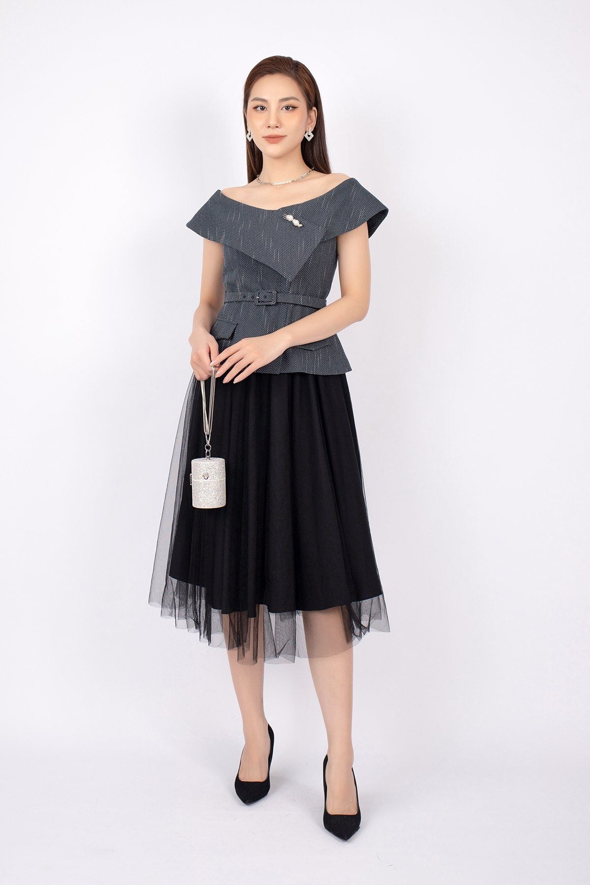 FJD71011 - Chân váy midi vải ren dáng Xoè hai lớp lót lụa cạp bo chun - PANTIO