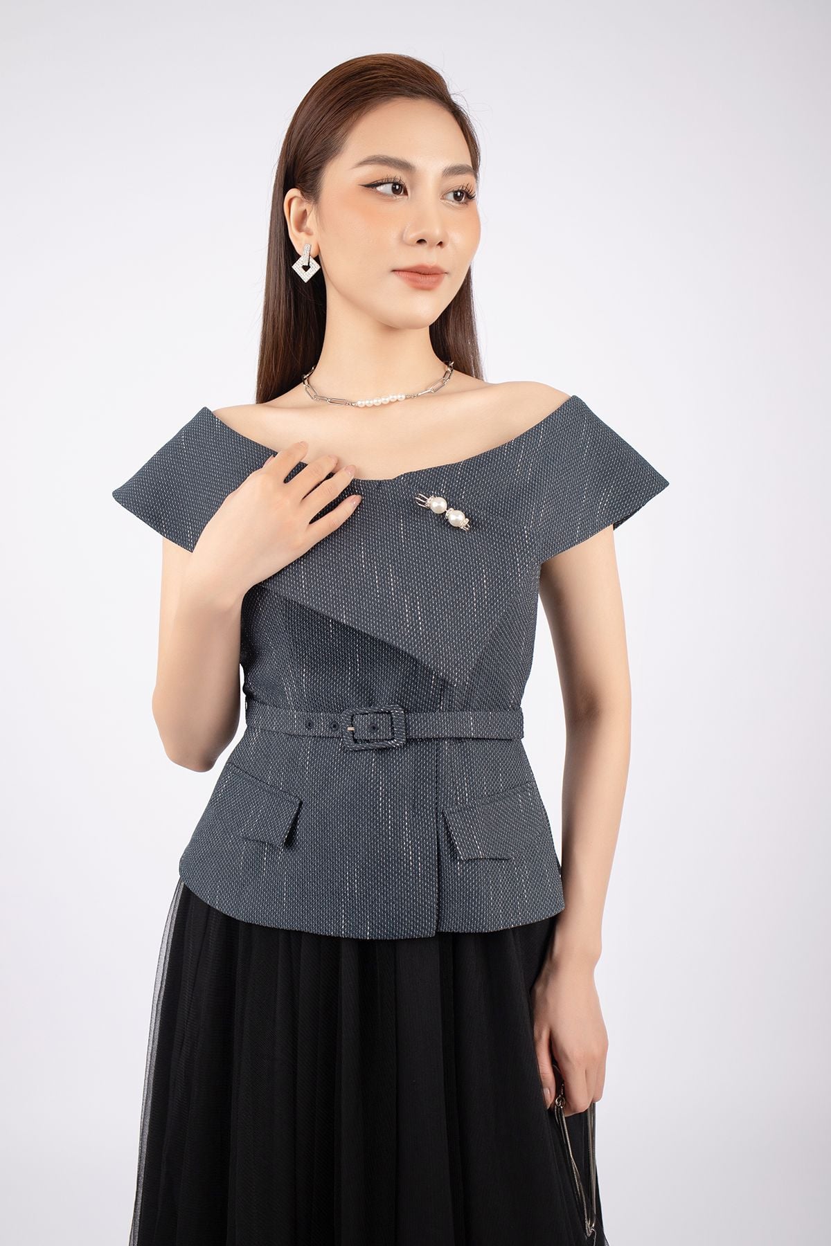 FJD71011 - Chân váy midi vải ren dáng Xoè hai lớp lót lụa cạp bo chun - PANTIO