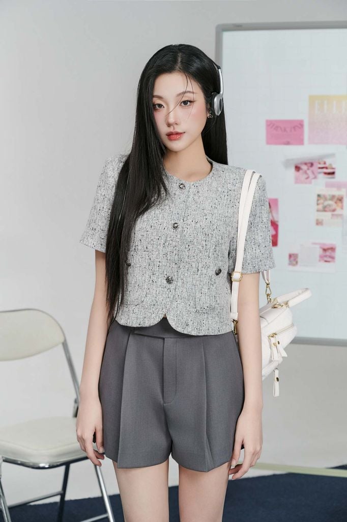 FQN9386 - Quần short vải thô dáng suông ống quần phối ly tạo kiểu cài khuy thân trước - JAN.