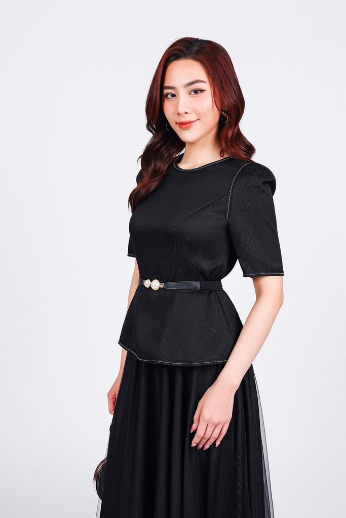 FAK91416 - Áo kiểu dạo phố vải thô dáng peplum cổ tròn vai bồng nhẹ khoá thân sau - PANTIO