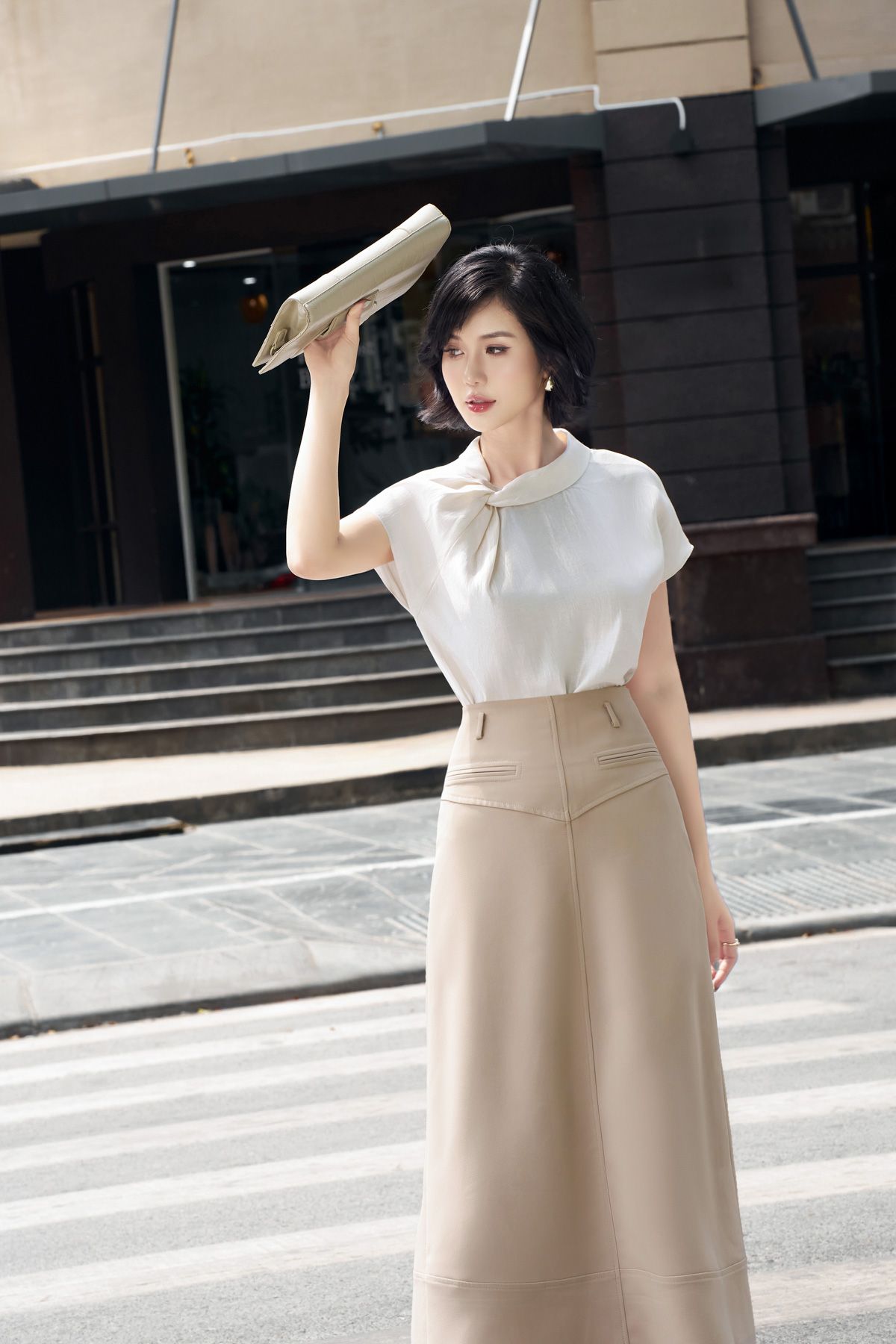 FAS13929 - Áo sơ mi công sở vải tafta cao cấp dáng suông cổ tròn tay ngắn thời trang - PANTIO