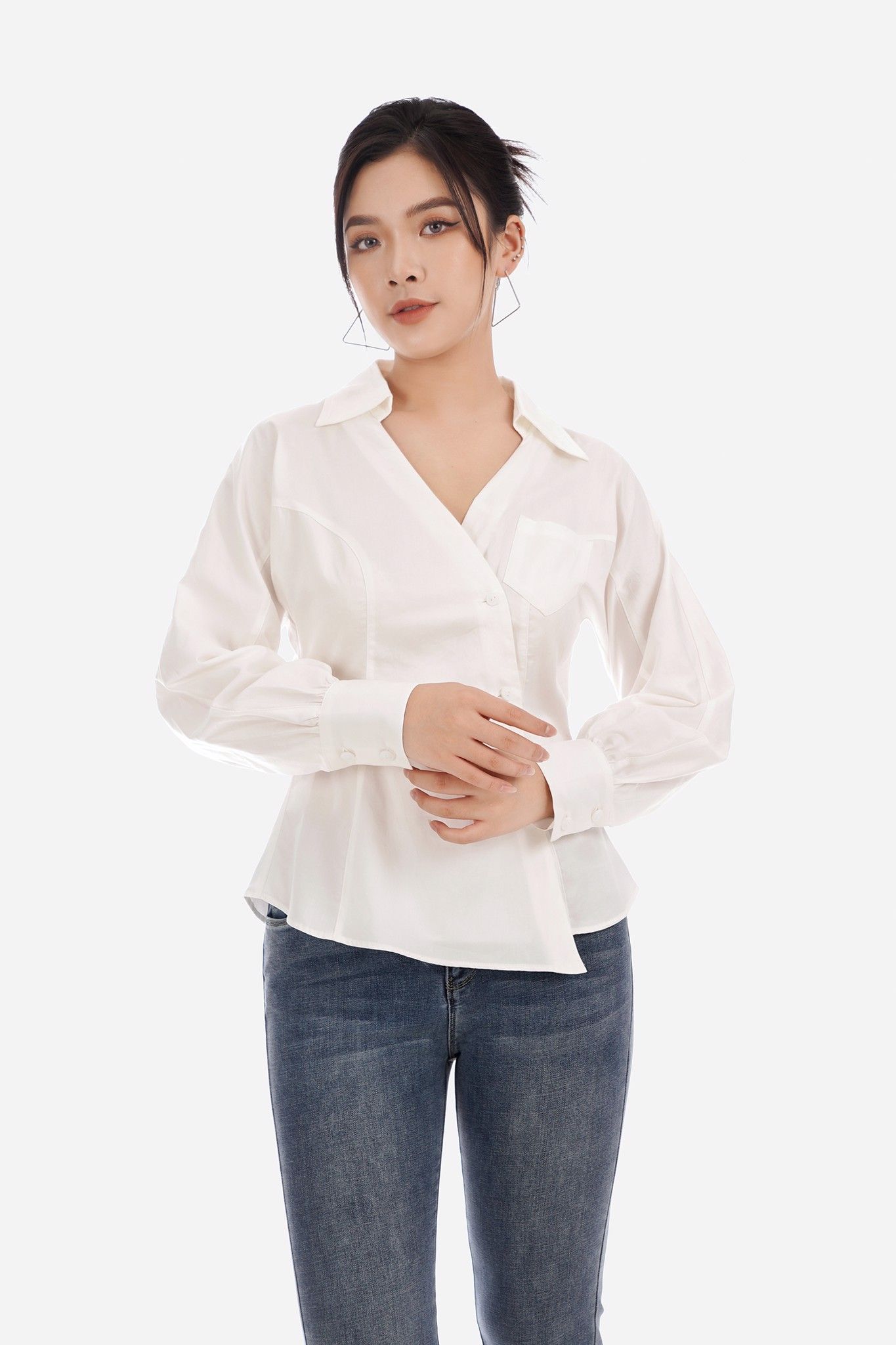 Áo sơ mi chất liệu thô dáng suông dài tay FAS32846 - PANTIO