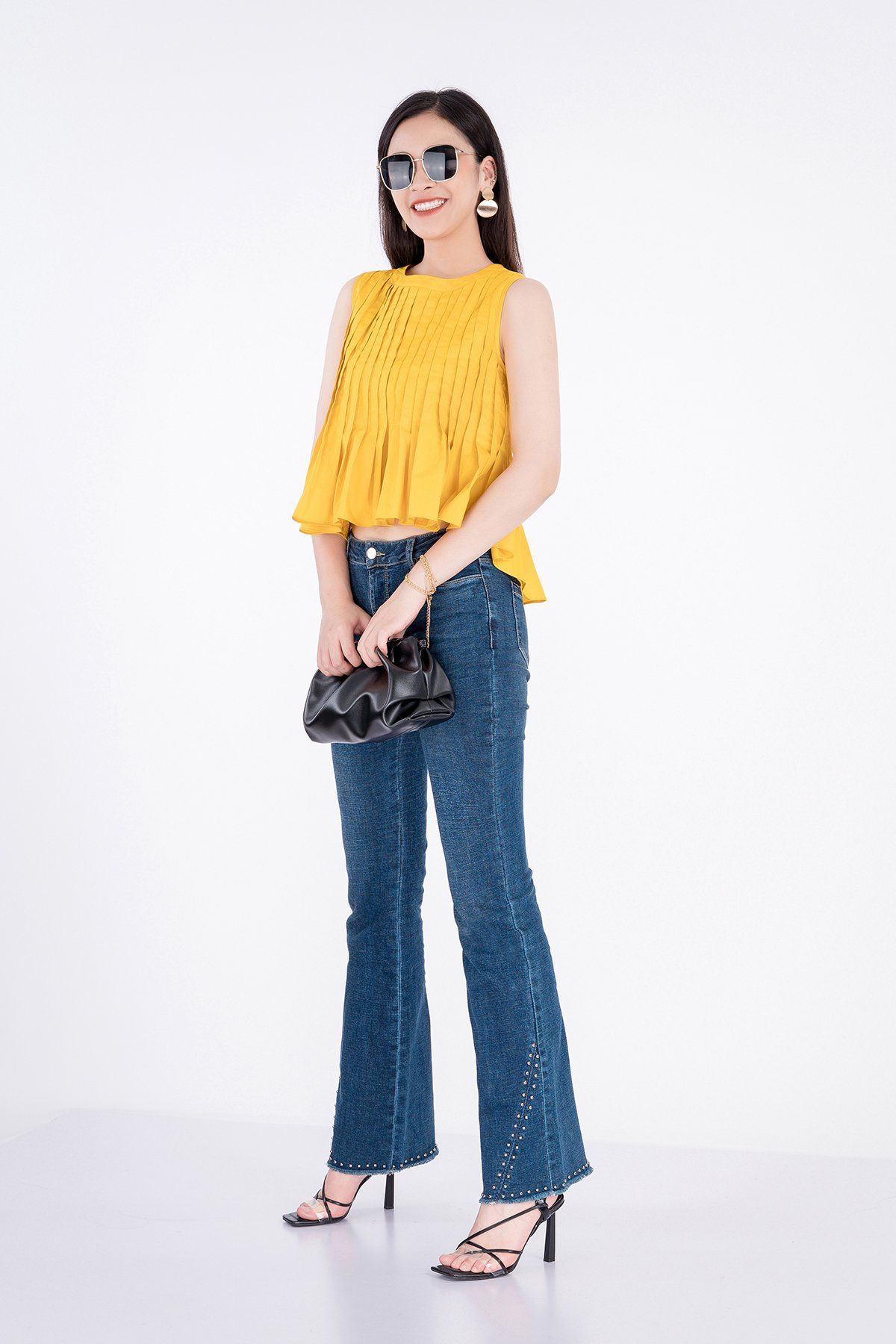 Áo sơ mi chất liệu thô kate cổ tròn sát nách FAS33023 - PANTIO