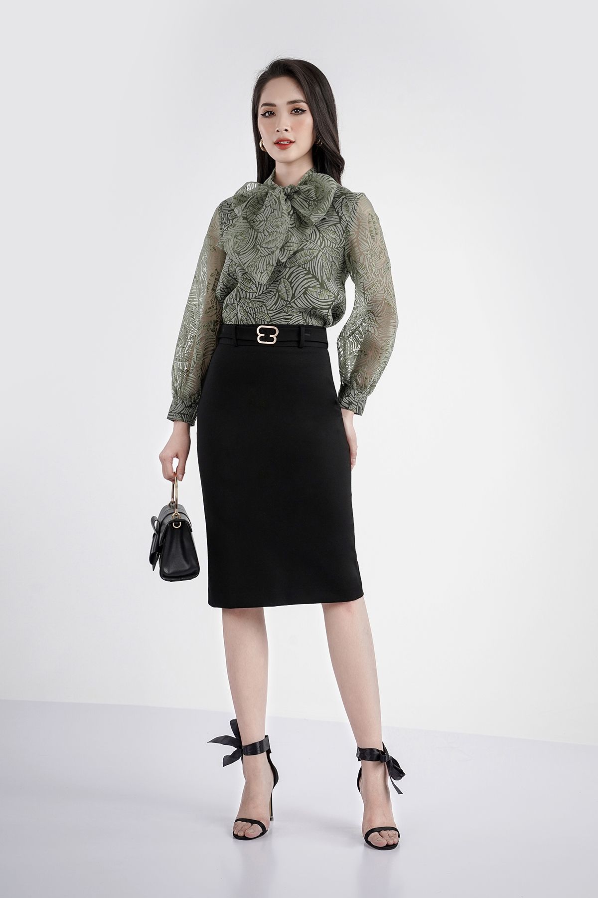 Áo sơ mi tay bồng chất liệu thô dáng suông cổ nơ FAS33087 - PANTIO