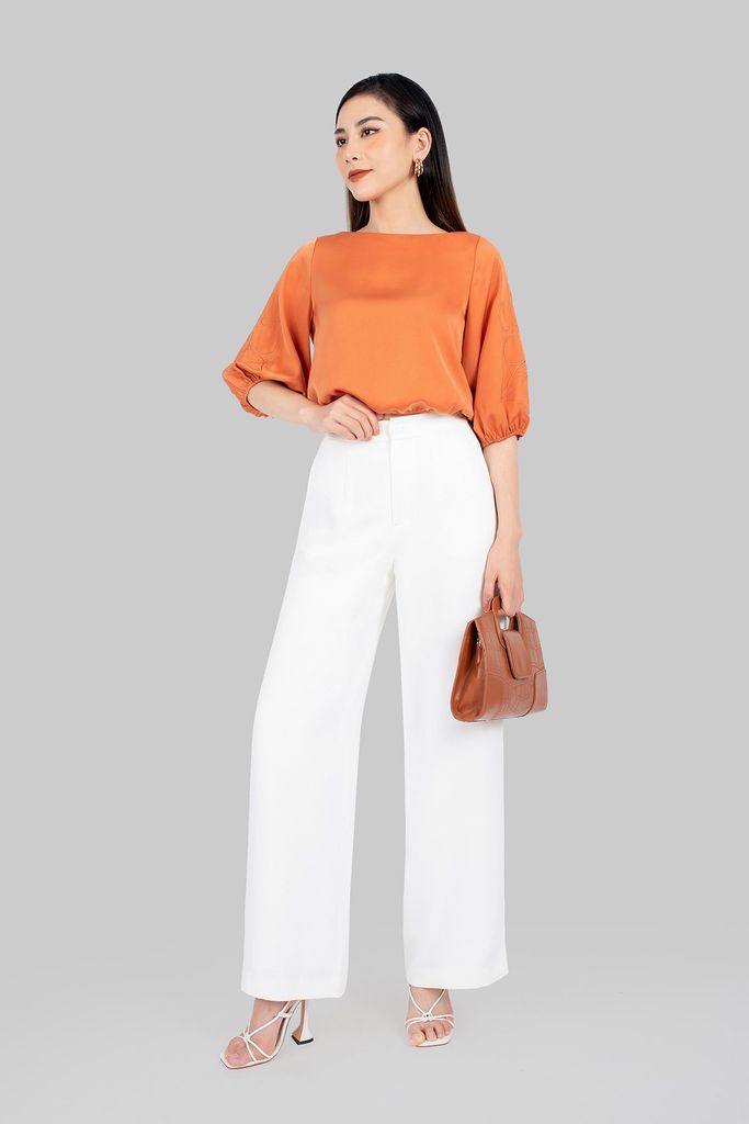 FAS33236 - Áo sơ mi công sở vải lụa dáng croptop cổ thuyền tay bồng phối thêu - PANTIO