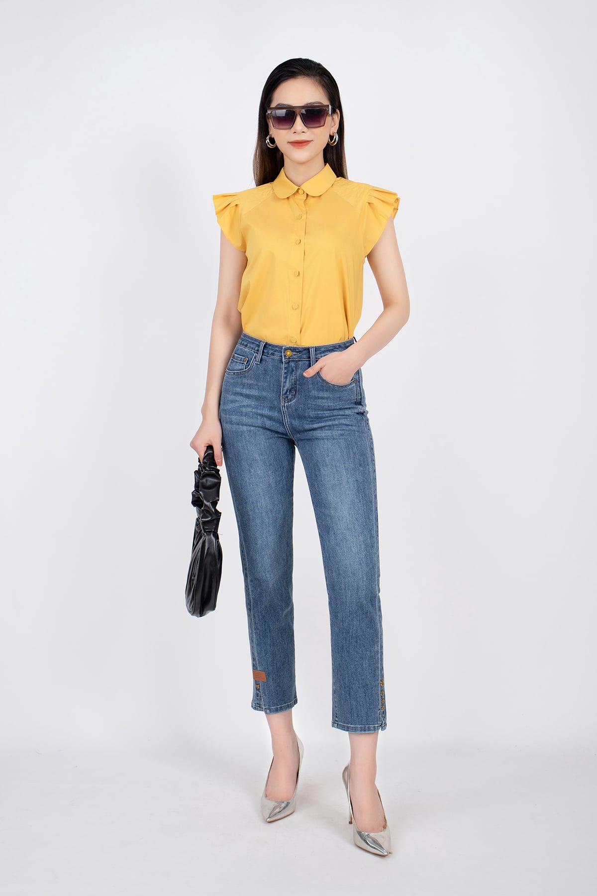 FQB123 - Quần jean dạo phố vải denim dáng ôm gấu xẻ đính khuy trang trí - PANTIO