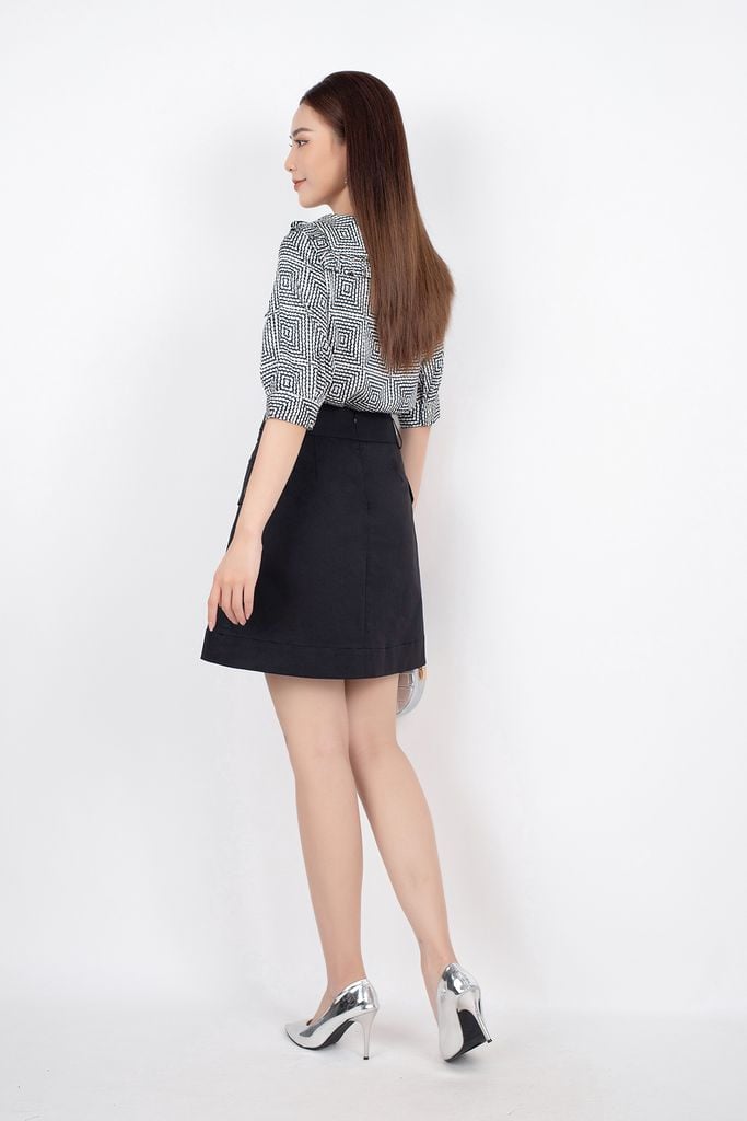 FAS33300 - Áo kiểu công sở vải lụa dáng suông cổ bèo cách điệu tay lỡ - PANTIO